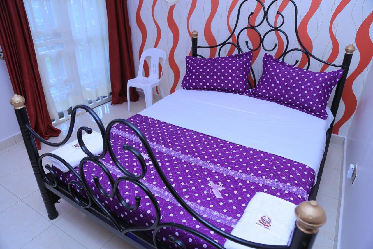 Red Sox Hotel Ltd Καμπάλα Εξωτερικό φωτογραφία