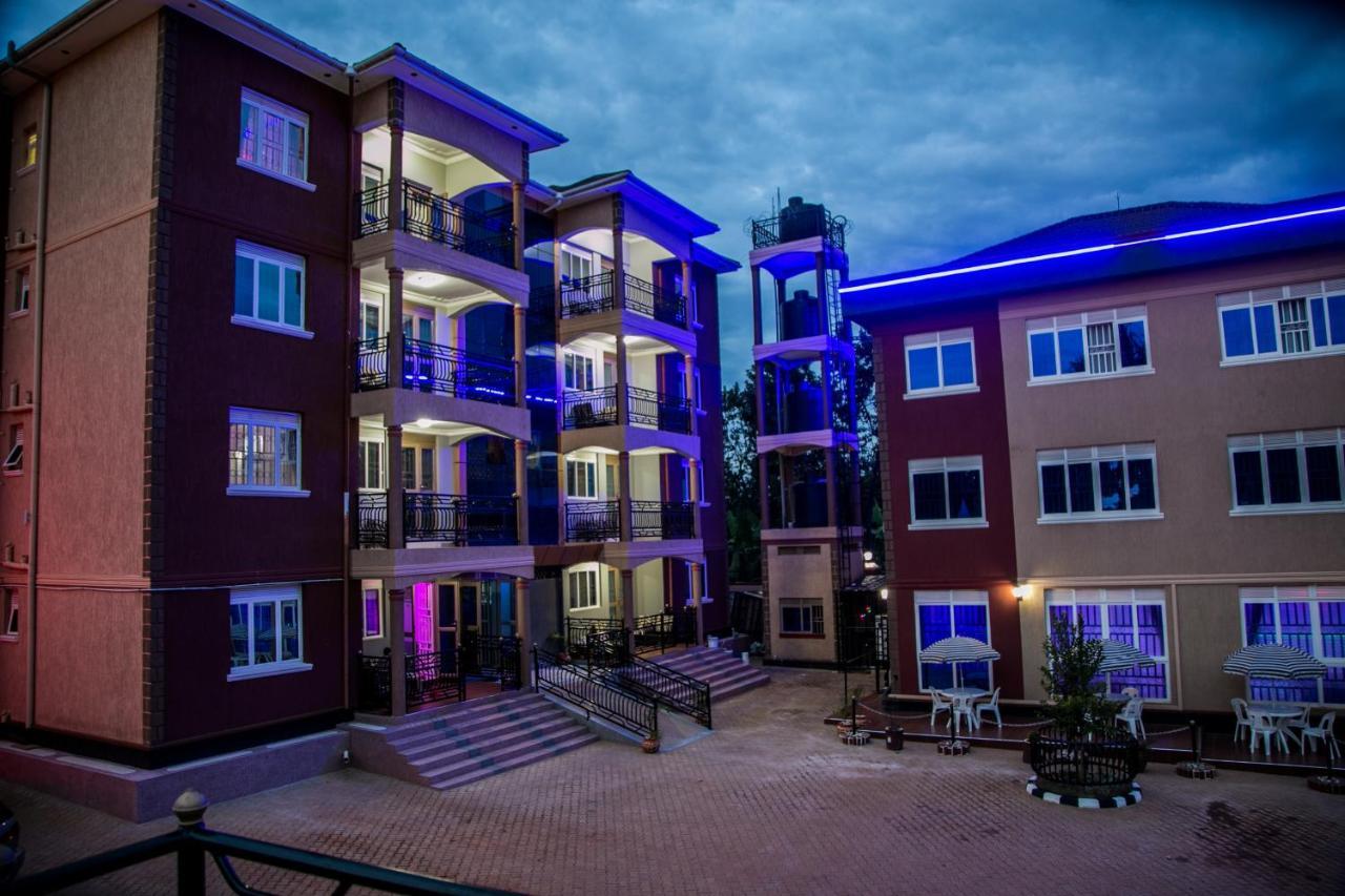 Red Sox Hotel Ltd Καμπάλα Εξωτερικό φωτογραφία