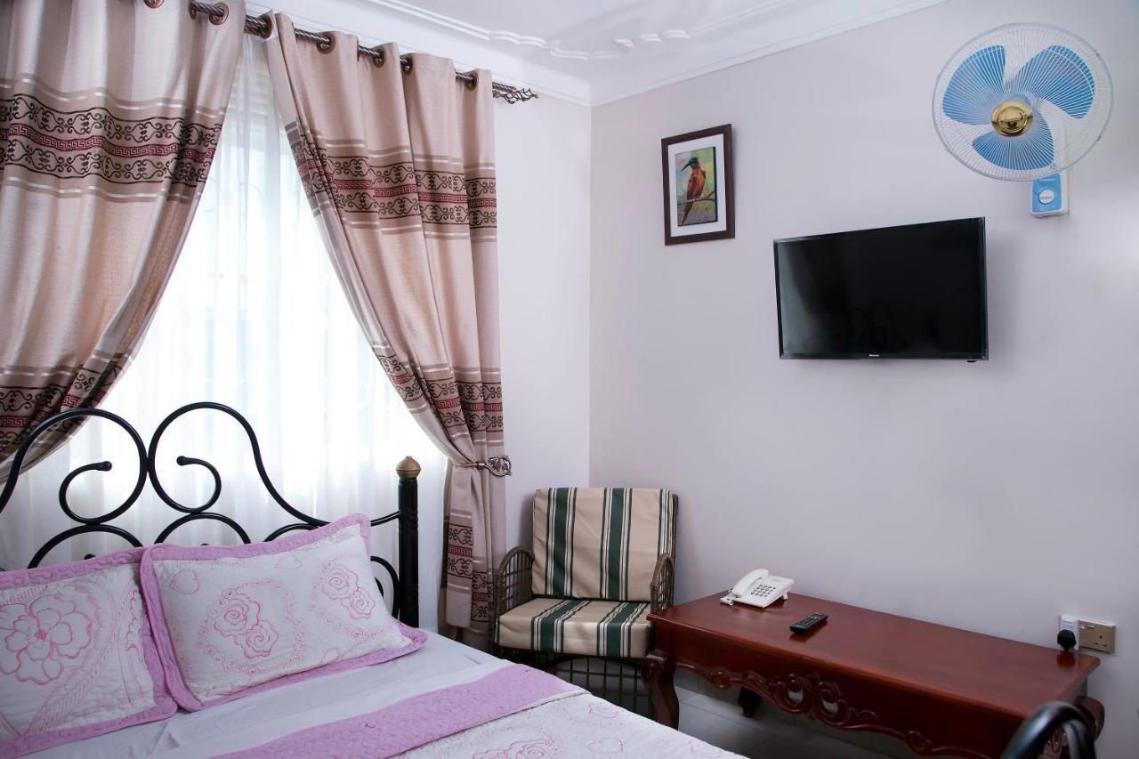 Red Sox Hotel Ltd Καμπάλα Εξωτερικό φωτογραφία