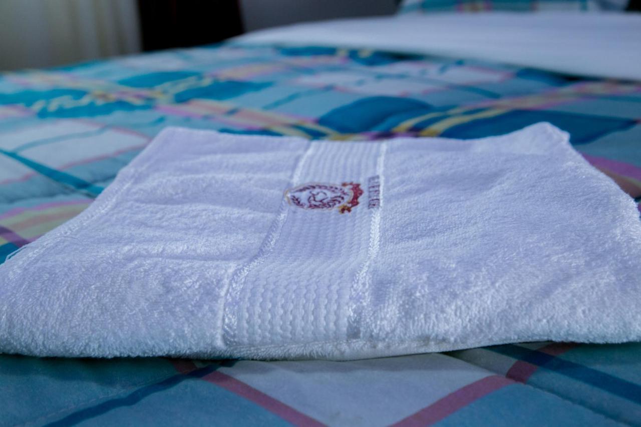 Red Sox Hotel Ltd Καμπάλα Εξωτερικό φωτογραφία