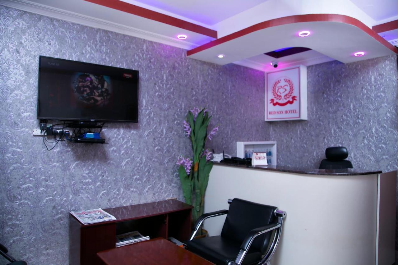 Red Sox Hotel Ltd Καμπάλα Εξωτερικό φωτογραφία