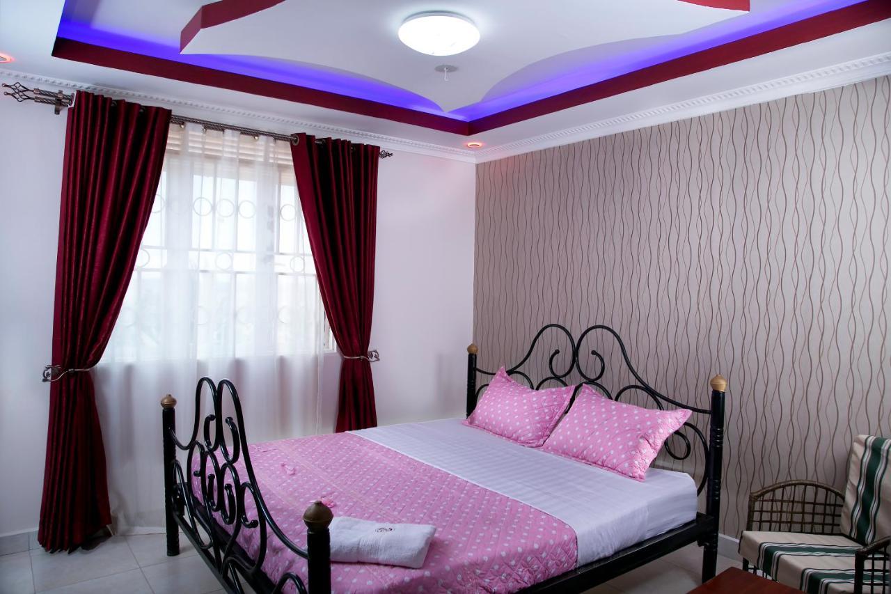 Red Sox Hotel Ltd Καμπάλα Εξωτερικό φωτογραφία