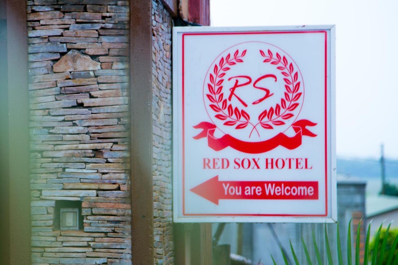 Red Sox Hotel Ltd Καμπάλα Εξωτερικό φωτογραφία